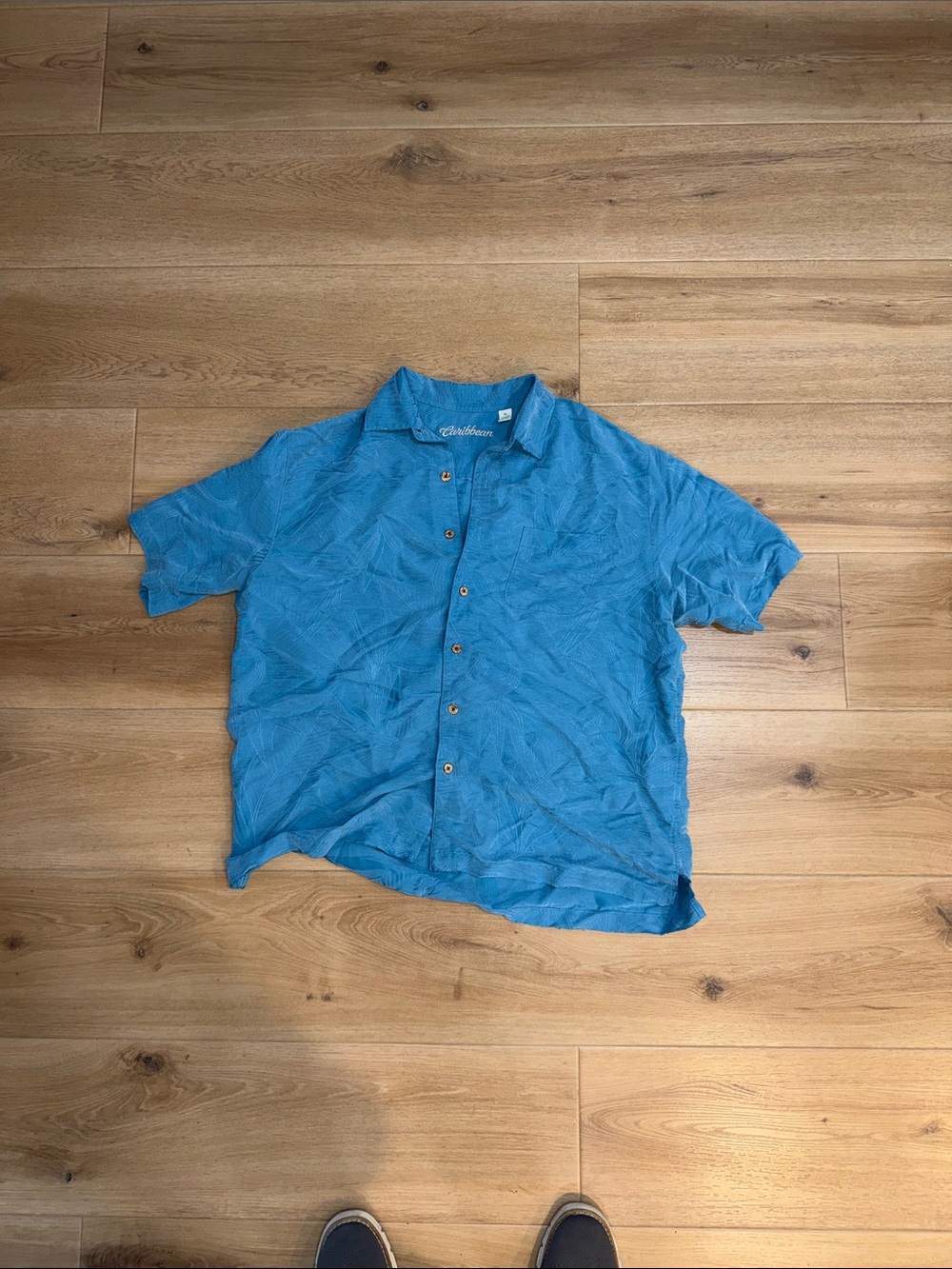 VINTAGE RESORT Caribbean Bright Teal Short-Sleeve Button-Down Shirt